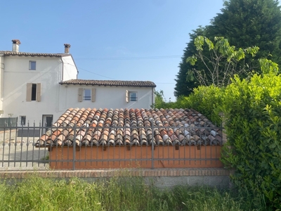 Casa semindipendente in Via Ghiaie di Mezzo 16, Noceto, 5 locali