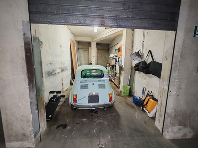 garage in vendita a Ragusa