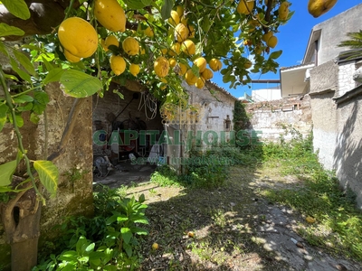 Magazzino in vendita a Santa Maria Capua Vetere