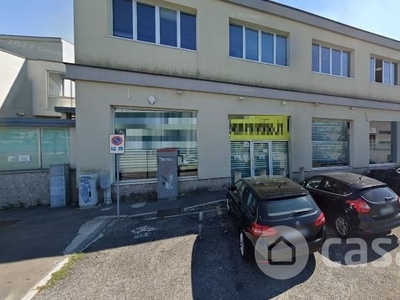 Negozio/Locale commerciale in Affitto in Via Giovanni Paisiello 110 a Cinisello Balsamo