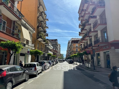 Negozio/Locale commerciale in Affitto in Via Giuseppe Mazzini a Battipaglia