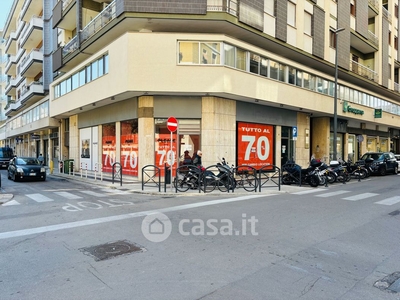 Negozio/Locale commerciale in Affitto in Via Monte San Michele a Lecce