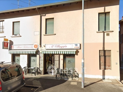 Negozio/Locale commerciale in Affitto in Via San Maurizio Al Lambro 68 a Brugherio