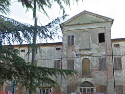 Palazzo in Piazza di Gavello, Gavello, 1 locale, 1106 m² in vendita