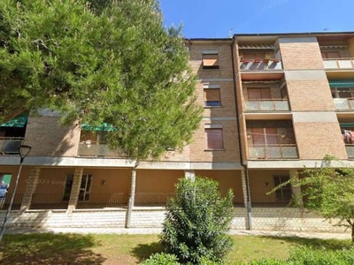 Palazzo in Via Tamburini 33, Ancona, 5 locali, 85 m² in vendita