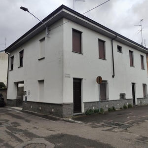 Porzione di casa in vendita a Cerro Maggiore