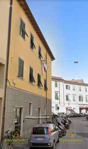 Quadrilocale in Via del Leone 2, Livorno, 1 bagno, 51 m², buono stato