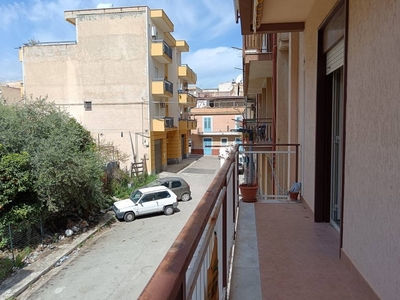 Quadrilocale in Via Enrico Berlinguer, Casteldaccia, 1 bagno, 105 m²