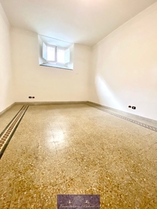 Quadrilocale in Via Pagnini, Firenze, 1 bagno, giardino privato, 96 m²