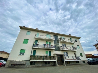 Quadrilocale in Via zumaglini, Verrone, 1 bagno, arredato, 90 m²
