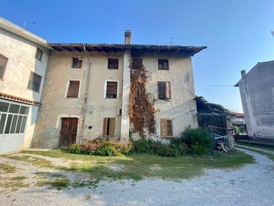 Rustico in vendita a Romans D'Isonzo