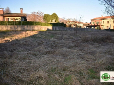 Terreno edificabile in vendita a Cavasso Nuovo