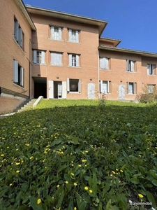 Trilocale in Via Cocconi, Traversetolo, 1 bagno, giardino privato