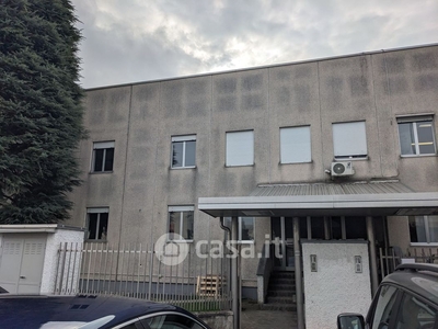 Ufficio in Affitto in Via Camillo Chiesa a Pogliano Milanese
