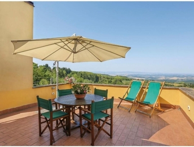 Villa a Montaione, 6 locali, 2 bagni, giardino privato, arredato