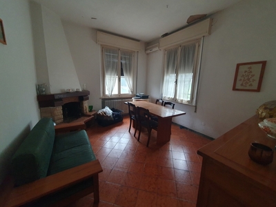 Villa a schiera in Crocetta, Longiano, 8 locali, 2 bagni, garage