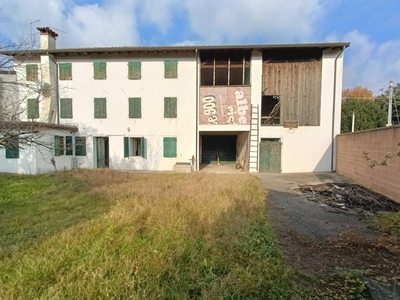Villa a schiera in vendita a Casarsa Della Delizia