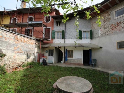 Villa a Schiera in Vendita ad Bagnaria Arsa - 60000 Euro