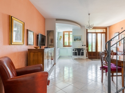 Villa a schiera in Via della Solidarietà 5B, Minerbio, 4 locali