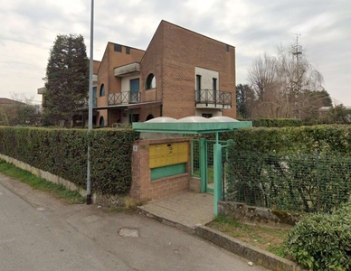 Villa a schiera in Via Giorgio La Pira 4, Cabiate, 6 locali, 2 bagni