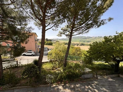 Villa Bifamiliare in Vendita ad Ancona - 265000 Euro