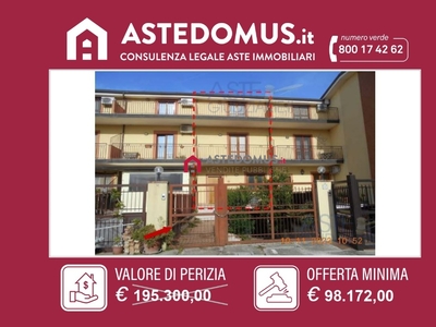Villa in Località Aversana, Battipaglia, 184 m², multilivello
