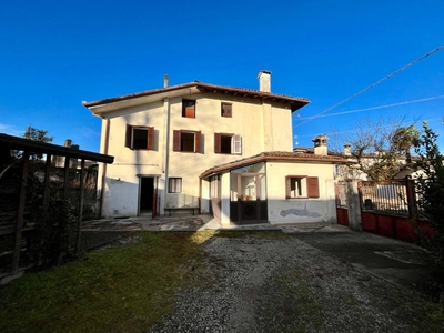 Villa in vendita a Aiello Del Friuli