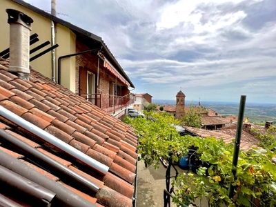 Villa in vendita a Albugnano