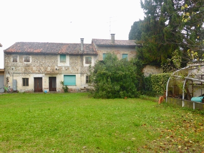 Villa in vendita a Casarsa Della Delizia