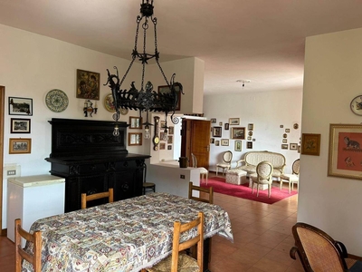 Villa in vendita a Castelnuovo Berardenga