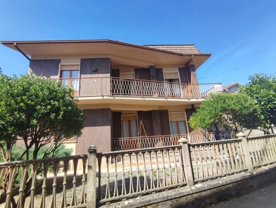 Villa in vendita a Montereale