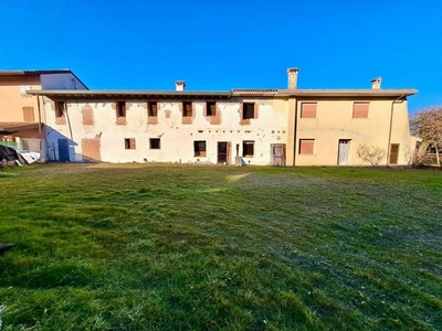 Villa in vendita a Morsano Al Tagliamento