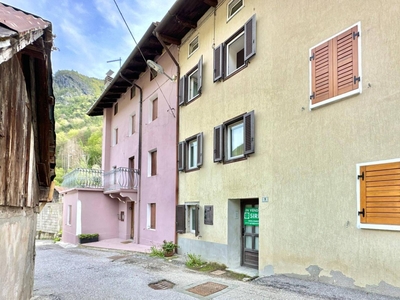 Villa in vendita a Pontebba