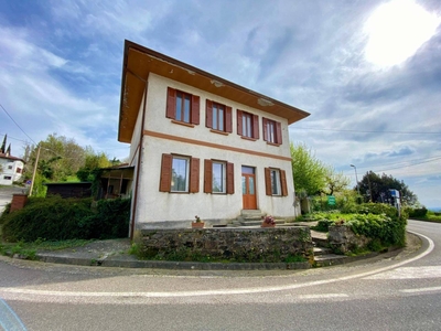Villa in vendita a San Floriano Del Collio
