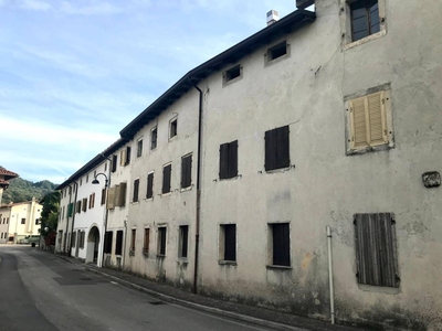 Villa in vendita a Travesio