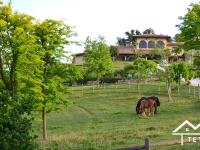 Villa in Via Galantina, Poggio Catino, 10 locali, 6 bagni, garage