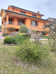 Villa singola in Via BOARA PISANI via dell'artigianato 1, Boara Pisani