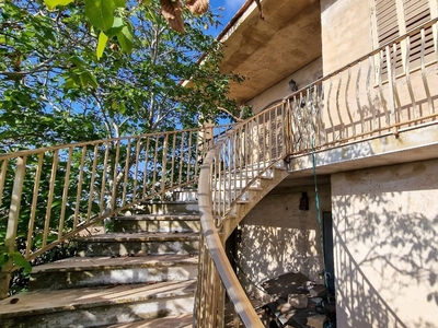 Villa singola in Via Comunale Catanese crocevia minciucci, Modica