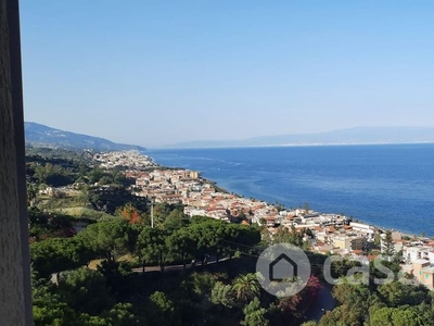 Villetta a schiera in Affitto in Via Panoramica 1 a Sant'Alessio Siculo