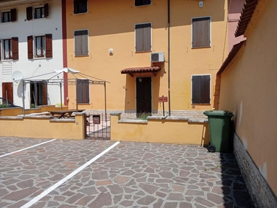 villa indipendente in vendita a Valeggio sul Mincio