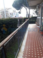 Appartamento Quadrilocale in vendita a Catania