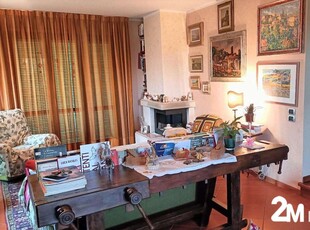 Casa Bi - Trifamiliare in Vendita a San Giuliano Terme Via R. Felici Pontasserchio,