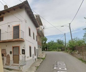 Casa indipendente in Vendita a Mombello Monferrato