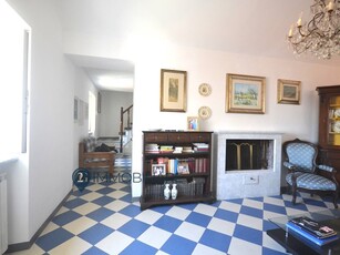 Casa Semi Indipendente in Vendita a La Spezia, 140'000€, 113 m²