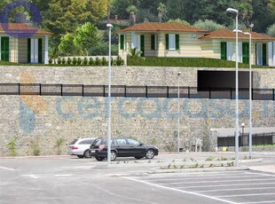 Casa singola in ottime condizioni in vendita a Imperia