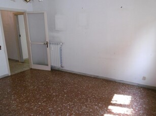 Quadrilocale in Vendita a Roma, 175'000€, 58 m²