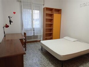 Stanza - In appartamento a Modena