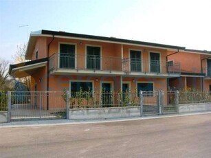 Villa a schiera di nuova costruzione, in vendita in Via Parravano, Fontana Liri