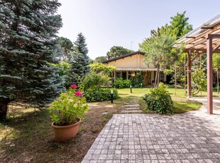 Villa in Vendita a Cervia