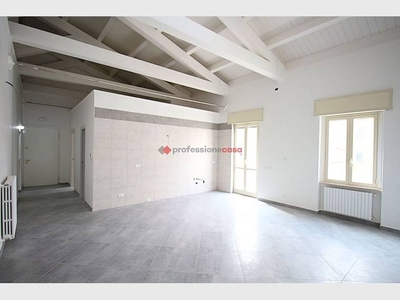 Appartamento in vendita a Foggia, via Del Risorgimento - Foggia, FG